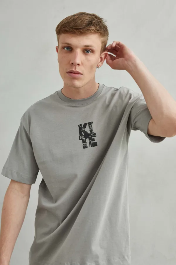 Camiseta oversize de imperio  | R9 DENIM