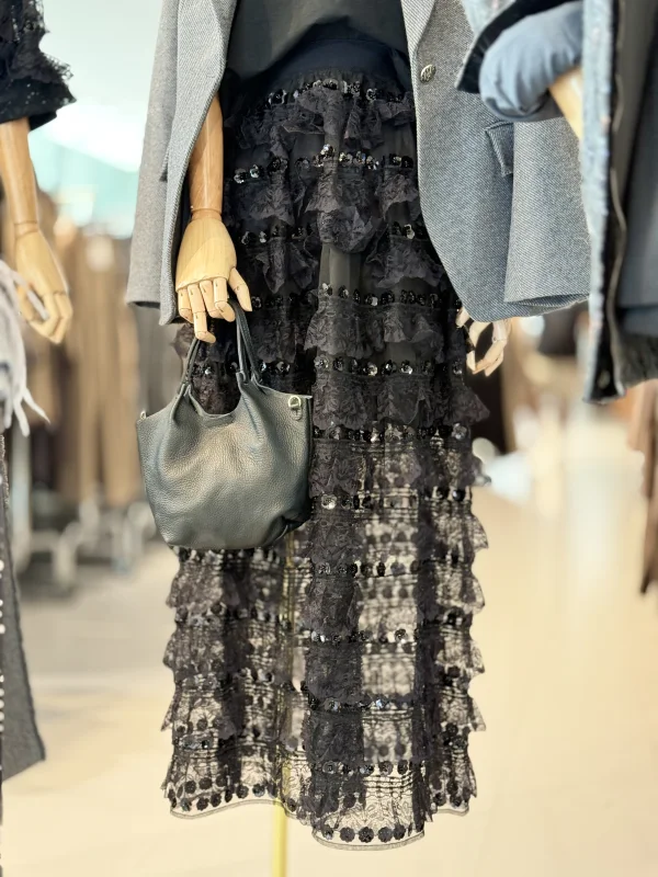 GONNA | Maelle B. Fashionlab 