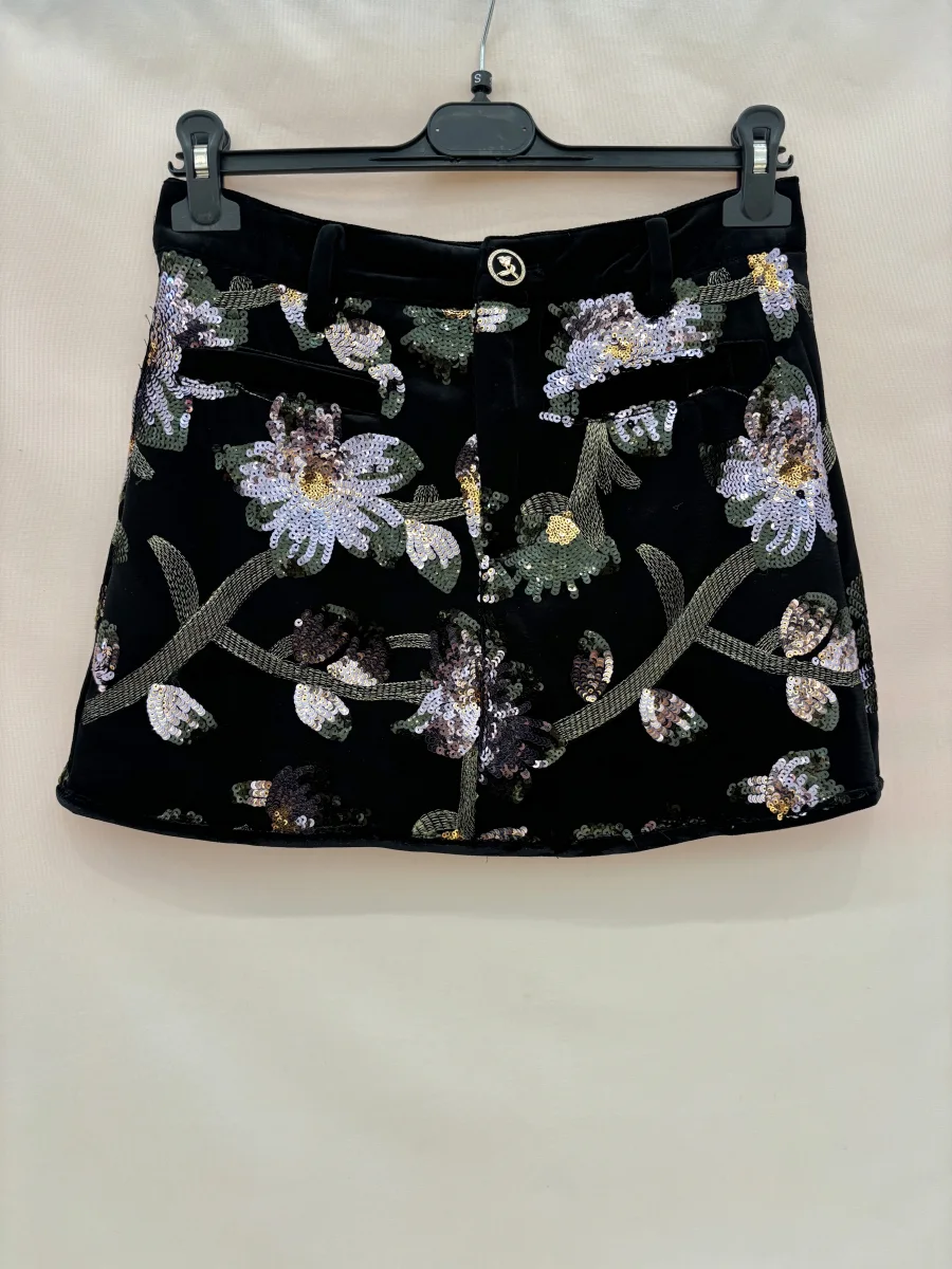 SHORTS | Maelle B. Fashionlab 