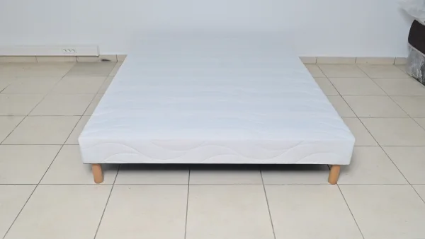 SOMMIER TAPISSIER 140x190 cm + PIEDS OFFERTS | Eurostore