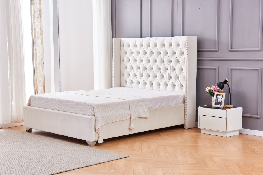 LIT DOUBLE CLOUTE CAPITONNE VELOURS BEIGE 180x200 cm | MULTI-AFFAIRES