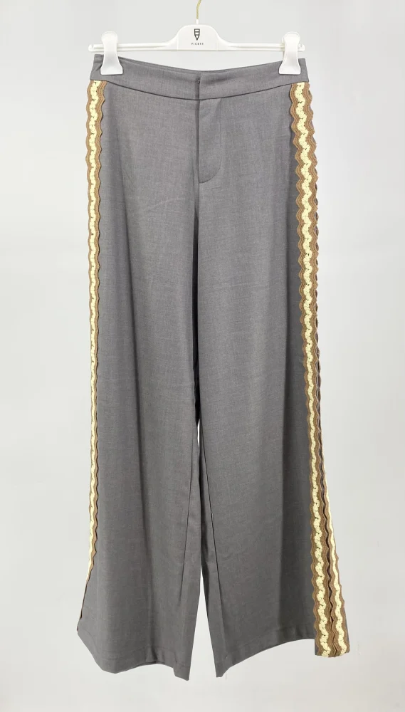 Pantaloni bande laterali  | Maelle B. Fashionlab 