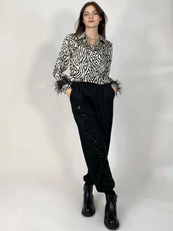 Camicia zebrata con piume  | Maelle B. Fashionlab 