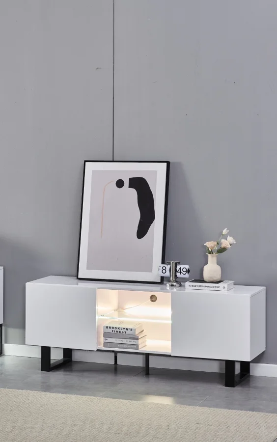 MEUBLE TV ALYA BOIS LAQUE PIED NOIR | Eurostore