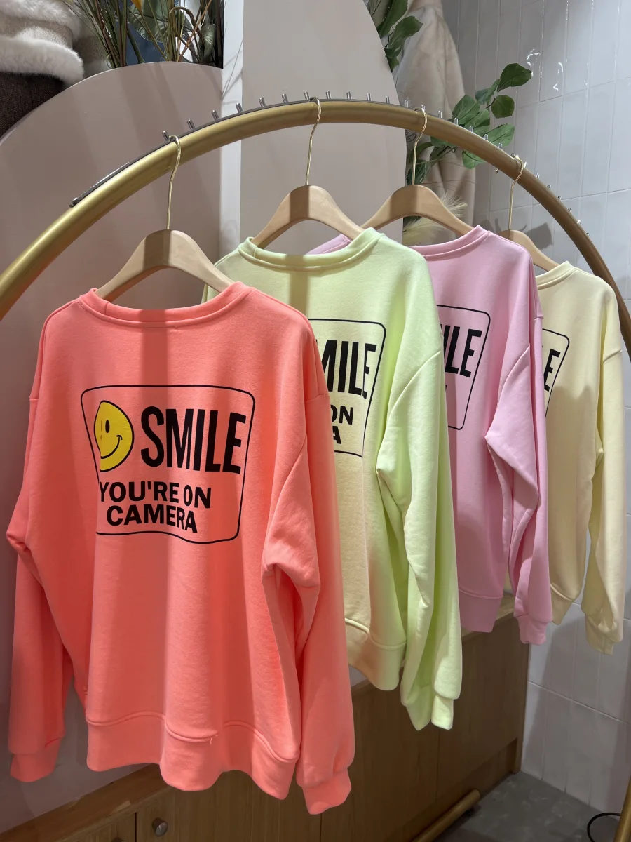 Sweat-shirt Smile You’re On Camera  | Vintage Mode