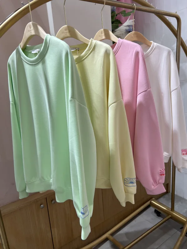 Sweat-shirt  Prisca Col rond dans une Belle matière avec détail Manches  | Vintage Mode