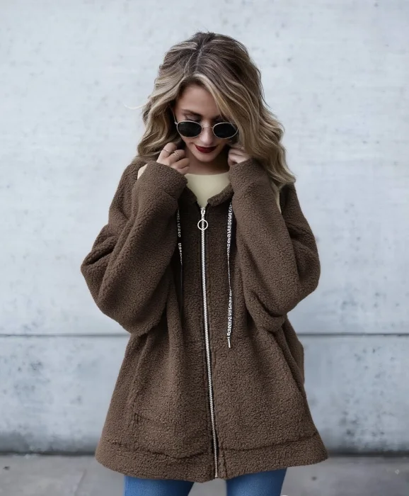 Gilet Teddy Avec Zip Poche Et Capuche  | Vintage Mode
