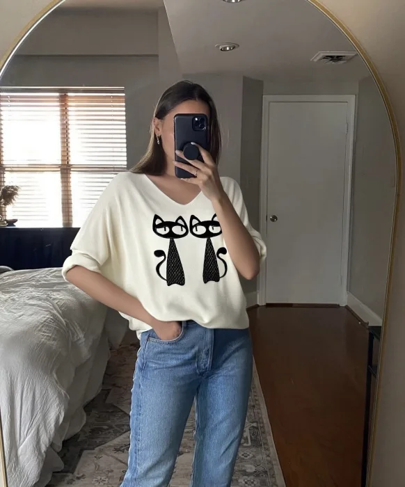 Pull Col V Avec Imprimer Chat  | Vintage Mode
