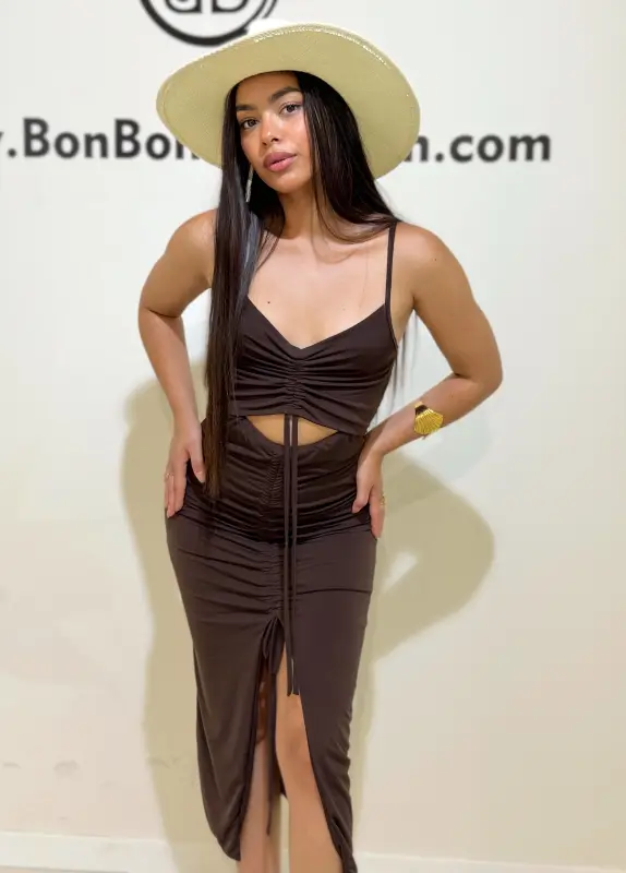 VESTIDO MIDI FLUNCIDO | New Secret