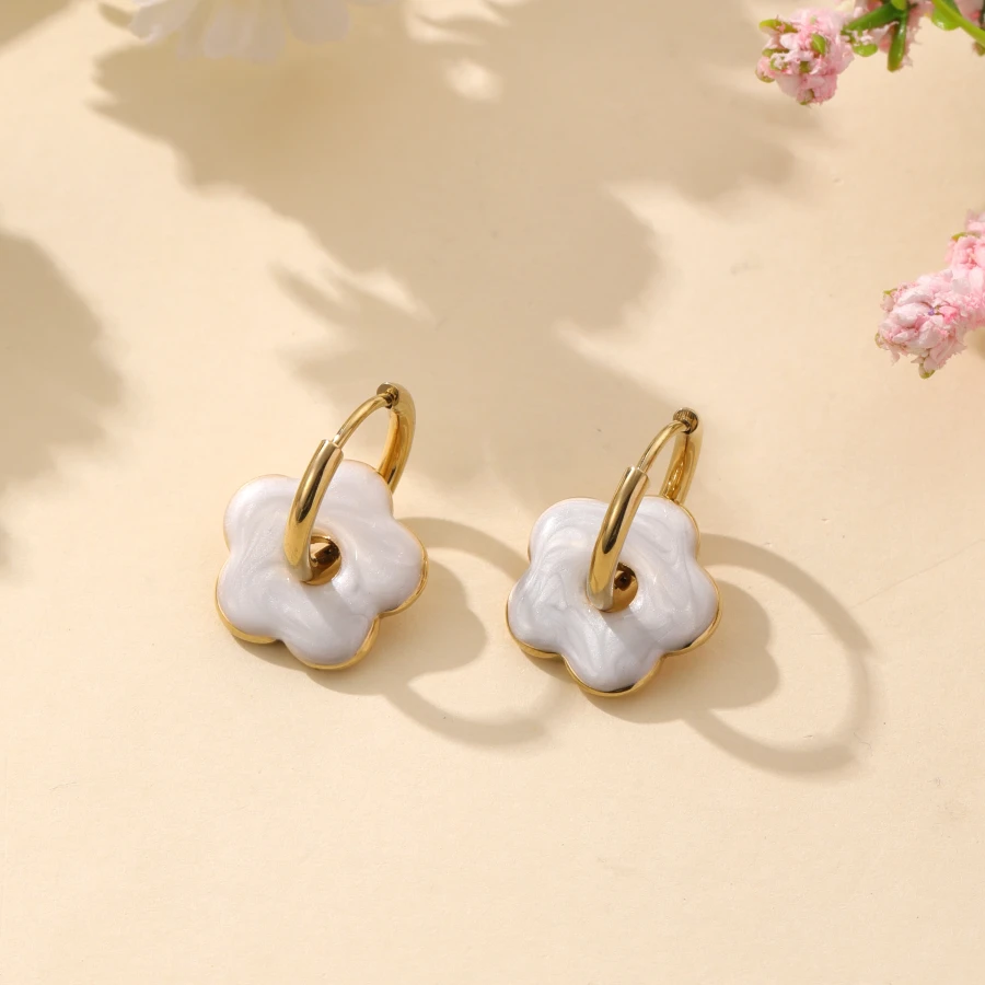 Boucles d’oreilles fleur | La maison des robes