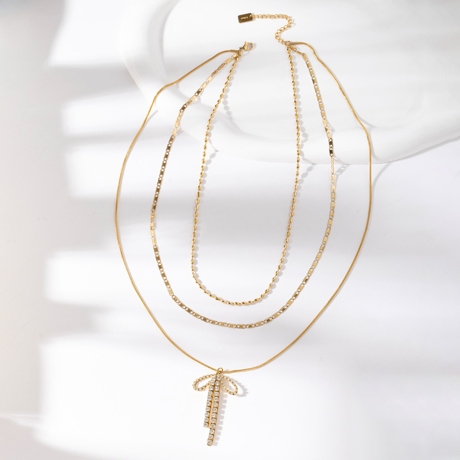 10604616201160 | La maison des robes 