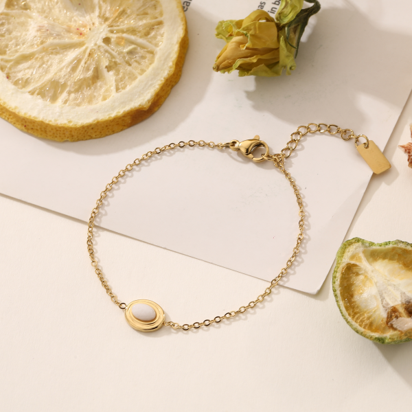 10604616203083 | La maison des robes 