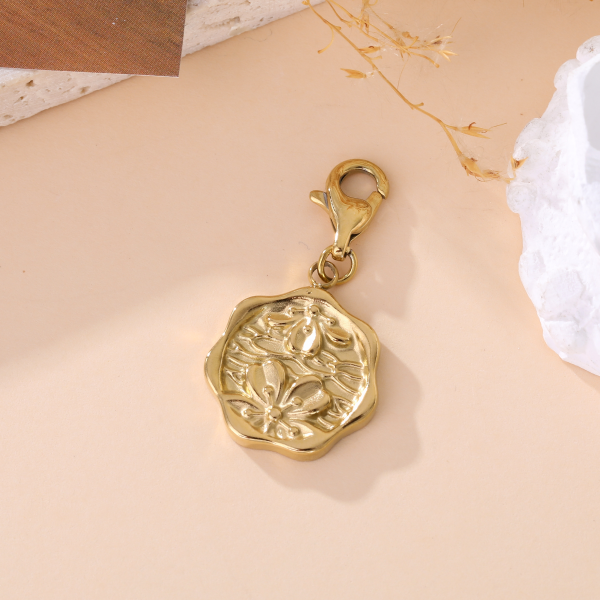 10604616201664 | La maison des robes 