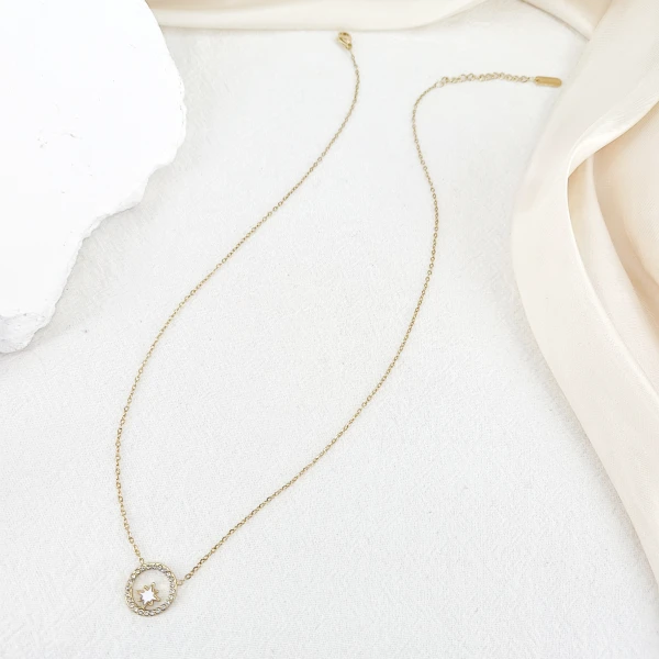 Collier star | La maison des robes