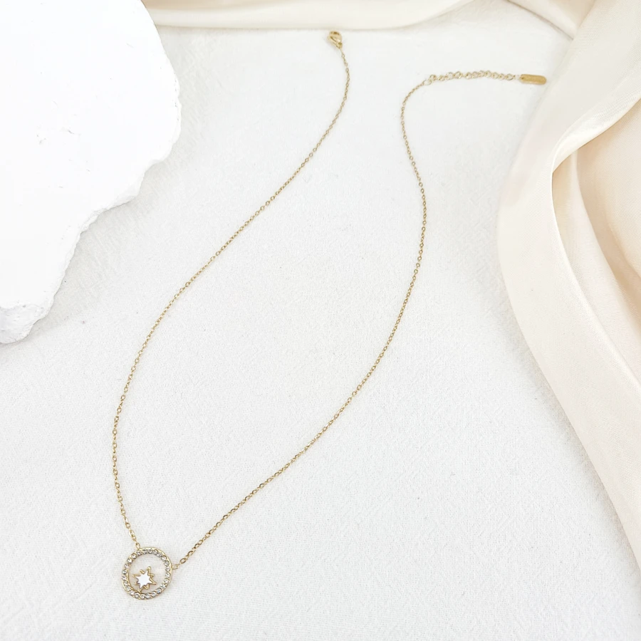 Collier star | La maison des robes