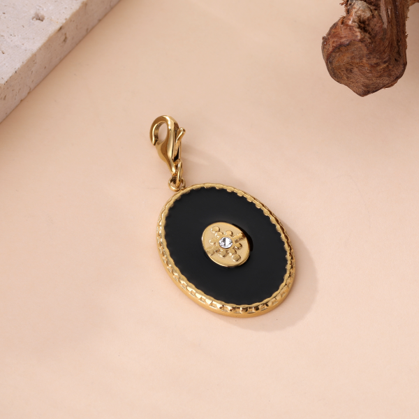 10604616201525 | La maison des robes 