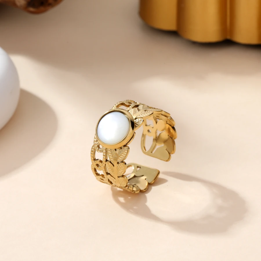Bague feuille blanche  | La maison des robes