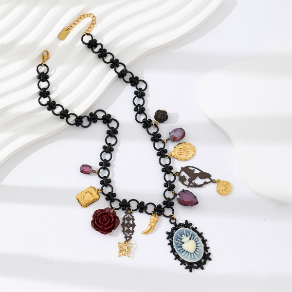 10604616201149 | La maison des robes 