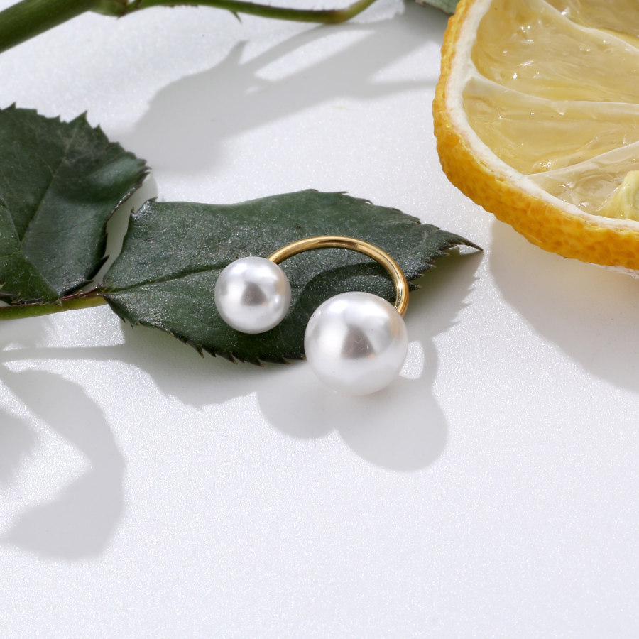 10604616204103 | La maison des robes 