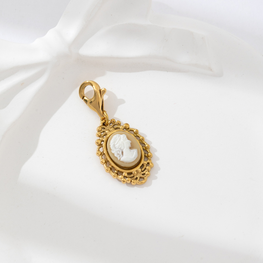 10604616201936 | La maison des robes 