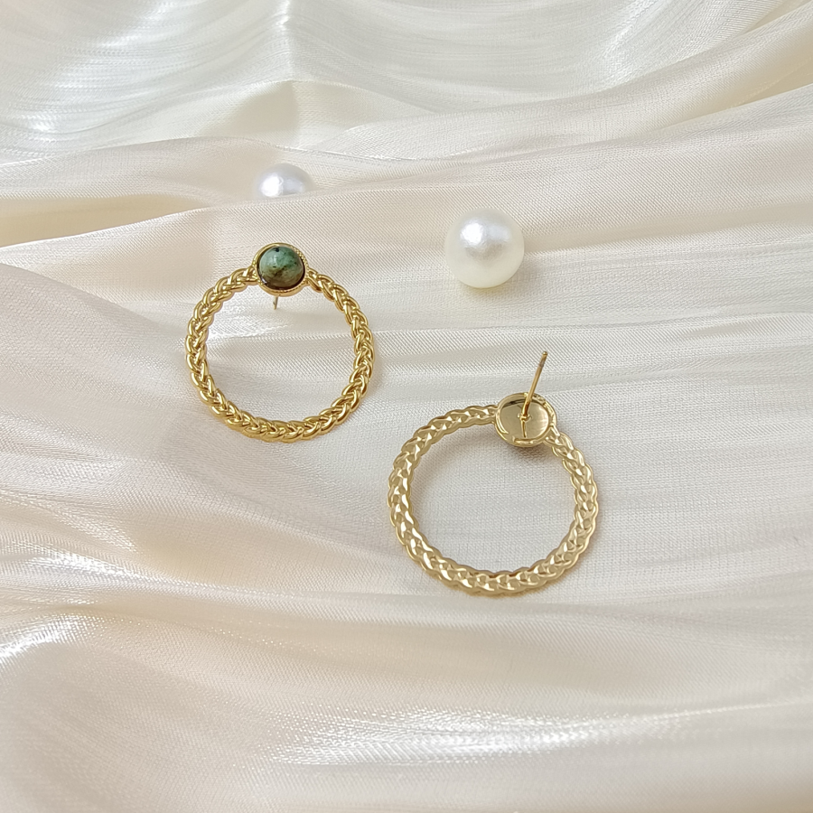 10604616202830 | La maison des robes 