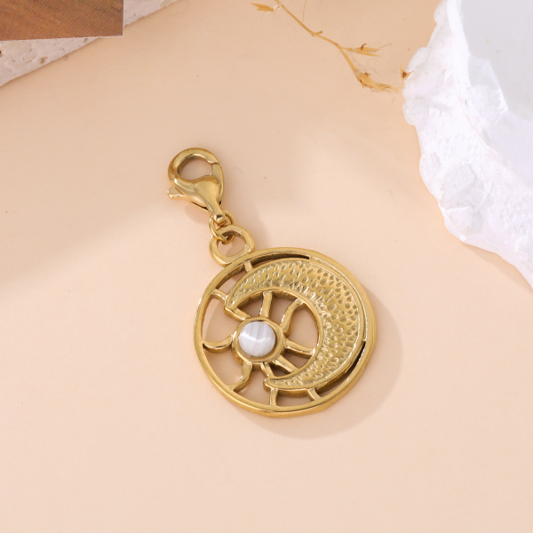 10604616202472 | La maison des robes 