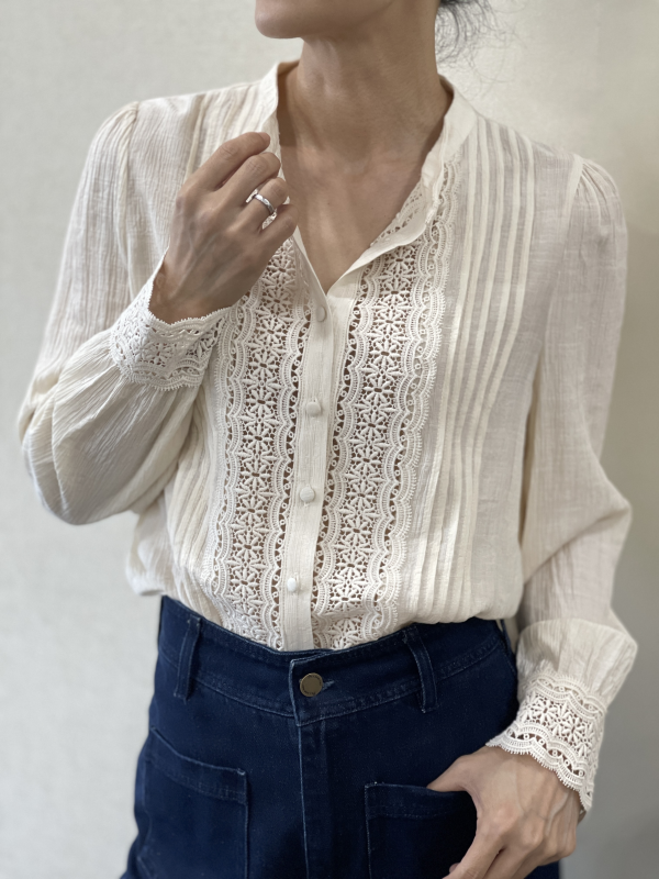 Blouse bohème en dentelle ajourée – Écru | Lestigresses.fr