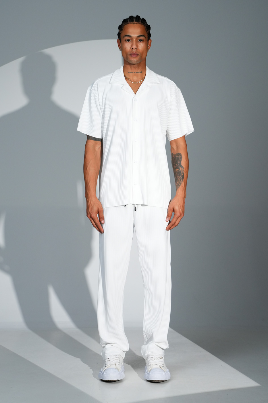 ENSEMBLE PLISSÉ | STYLISH PARIS