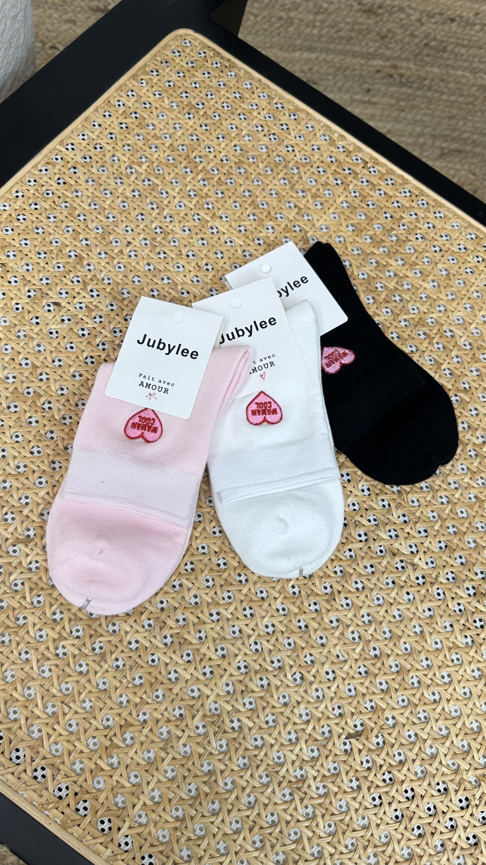 chaussettes avec « MAMAN COOL »  En Broderie | Seasons
