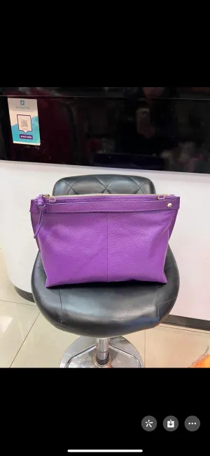 Women's Bags from clothing wholesaler Jastinleather in Italy