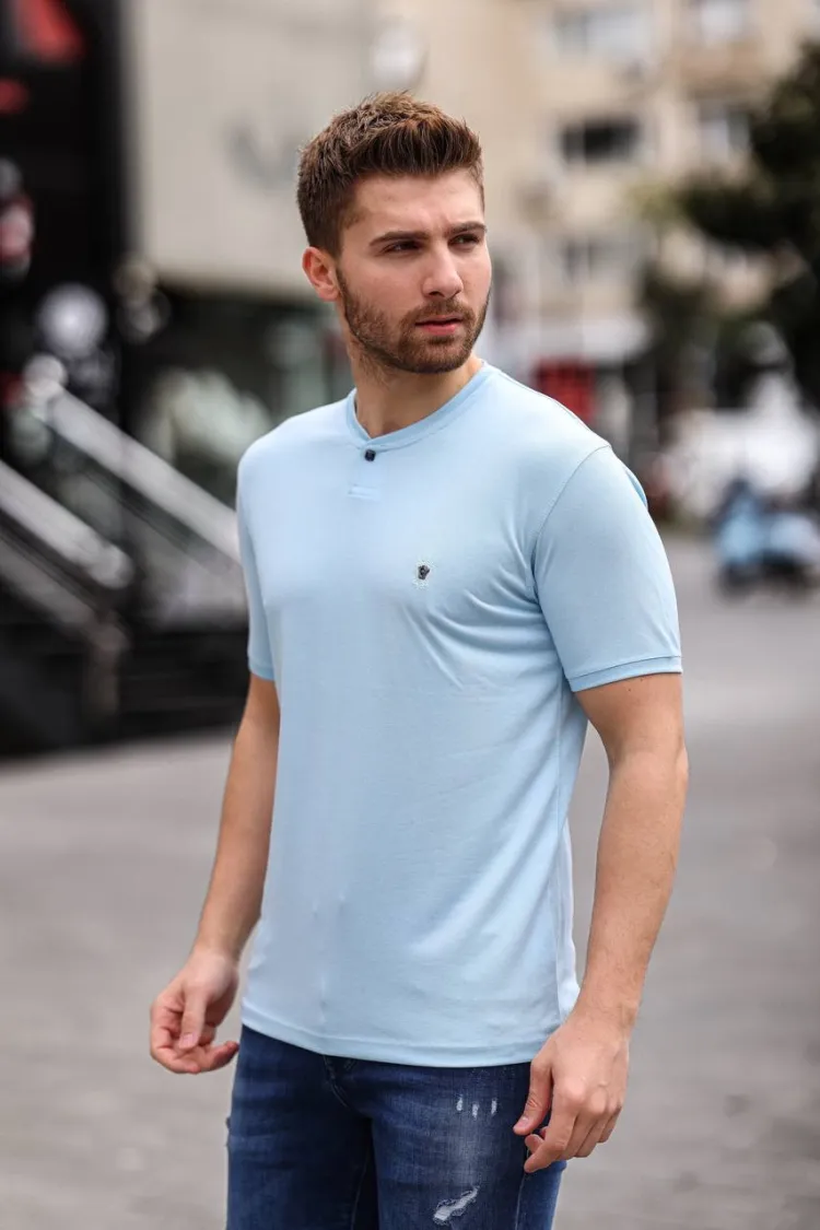 Men's Tops from clothing wholesaler Roballi in Turkey