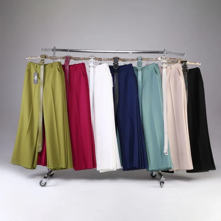 Women's Bottoms from clothing wholesaler Erasko Tekstil Sanayi ve Dış Ticaret Limited Şirketi in Turkey