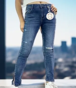 Jeans pour Femmes  du grossiste en vêtements Mozzaar forever en France