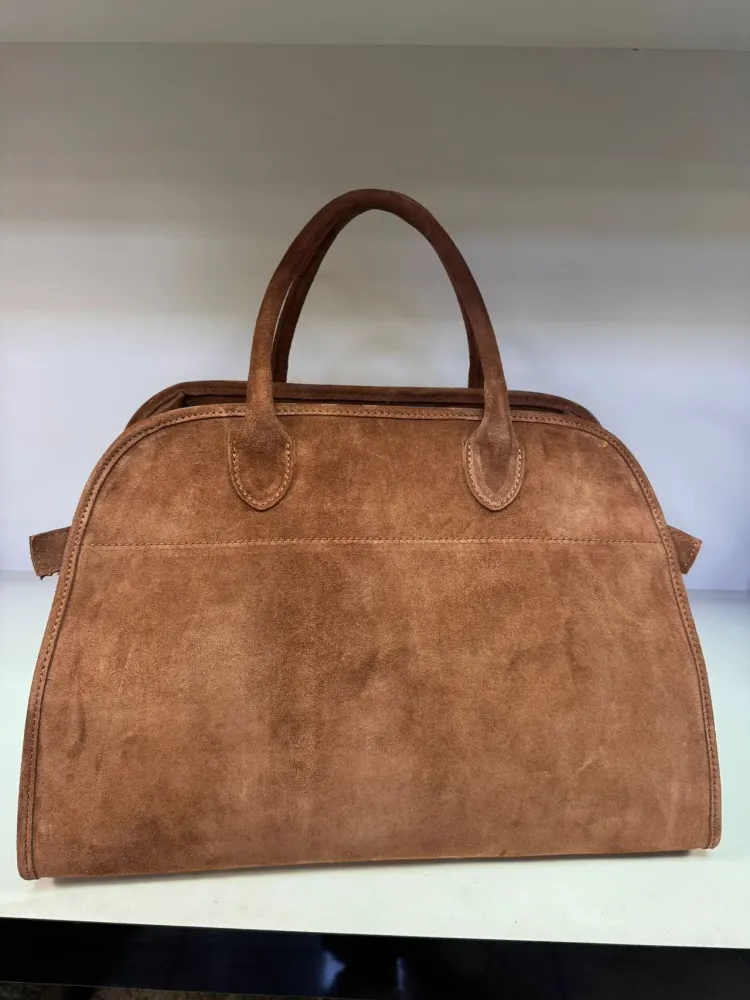 Women's Bags from clothing wholesaler Jastinleather in Italy