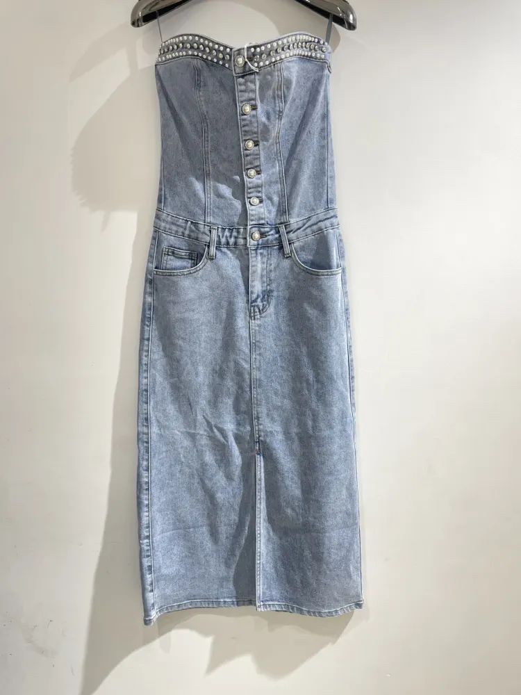 Women's Denim from clothing wholesaler KUMQUAT in France