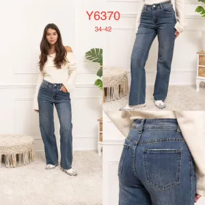 Women's Denim from clothing wholesaler Folyrose in France