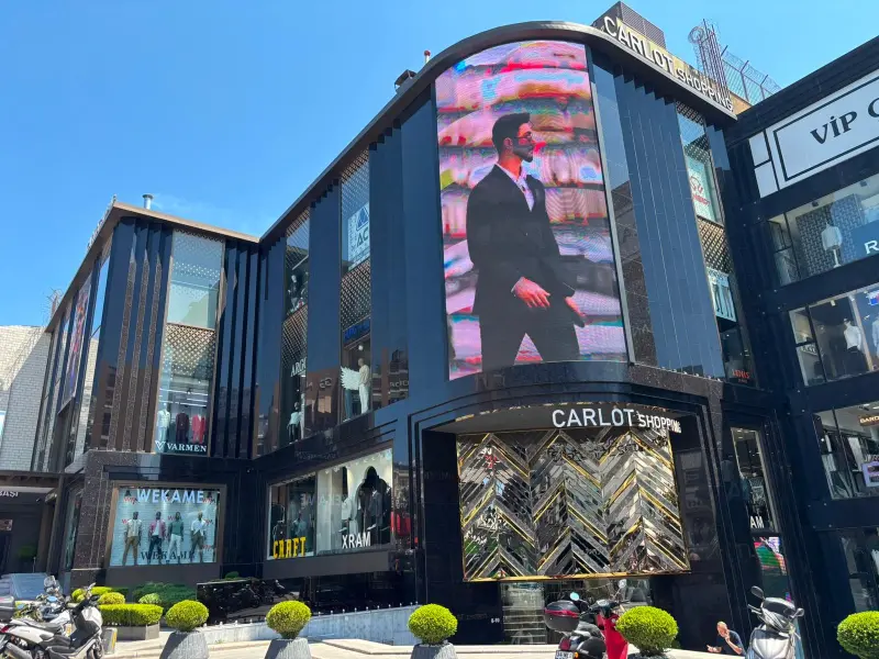 CARLOT SHOPPING building