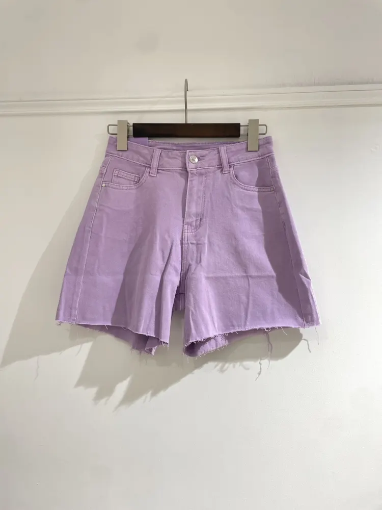 Pantaloni / gonna per Donne dal grossista di abbigliamento KUMQUAT in Francia