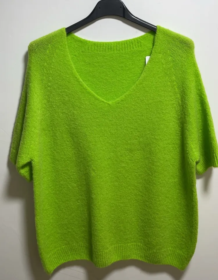 Women's Tops from clothing wholesaler WE MOD in France