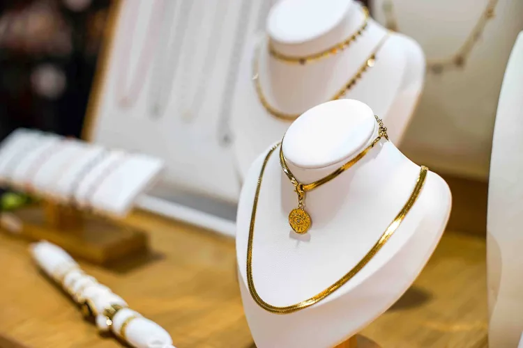 Унисекс's Jewelry от оптового продавца одежды Mrh accessories в Италия