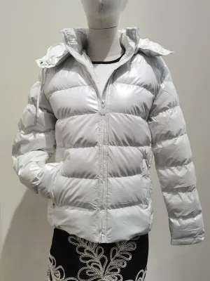 Women's Outerwear from clothing wholesaler UNICS 2010 SL in Spain