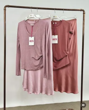 Women's Tops from clothing wholesaler ARITA in Italy