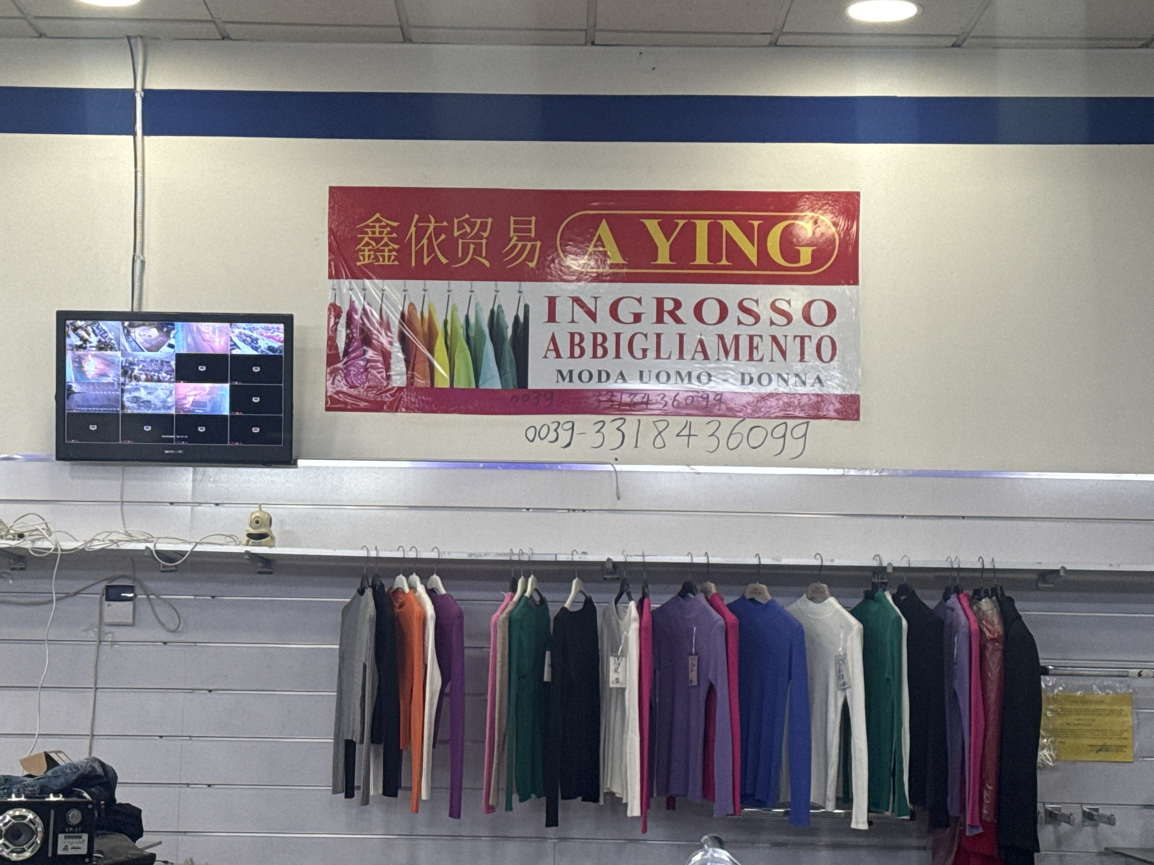 Wholesaler A. YING. INGROSSO ABBIGLIAMENTO