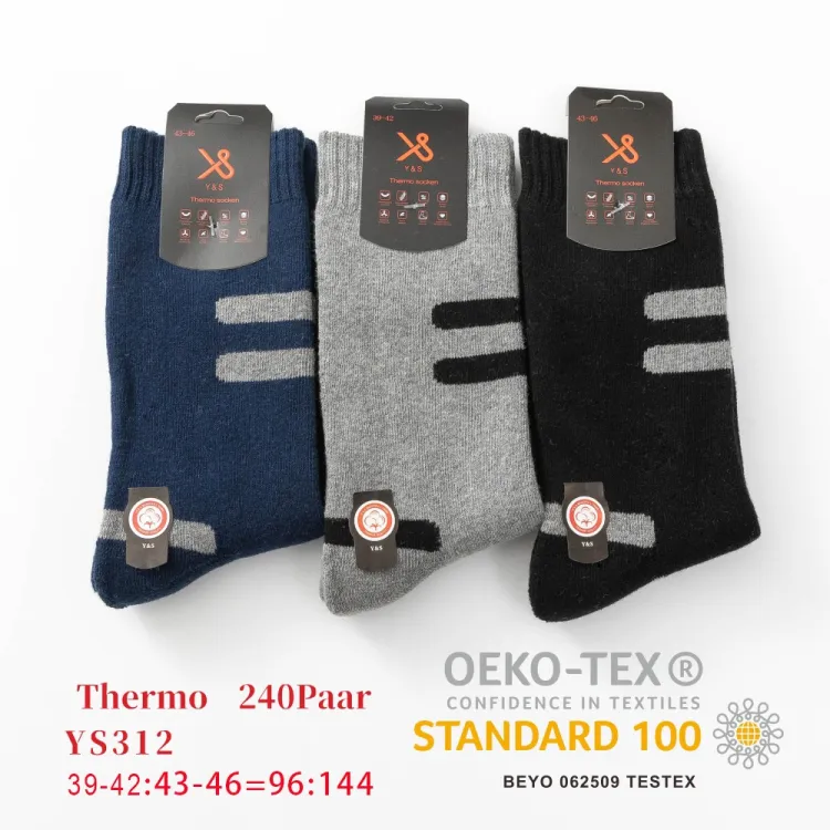 Socks from clothing wholesaler YeY Trade GmbH in Germany